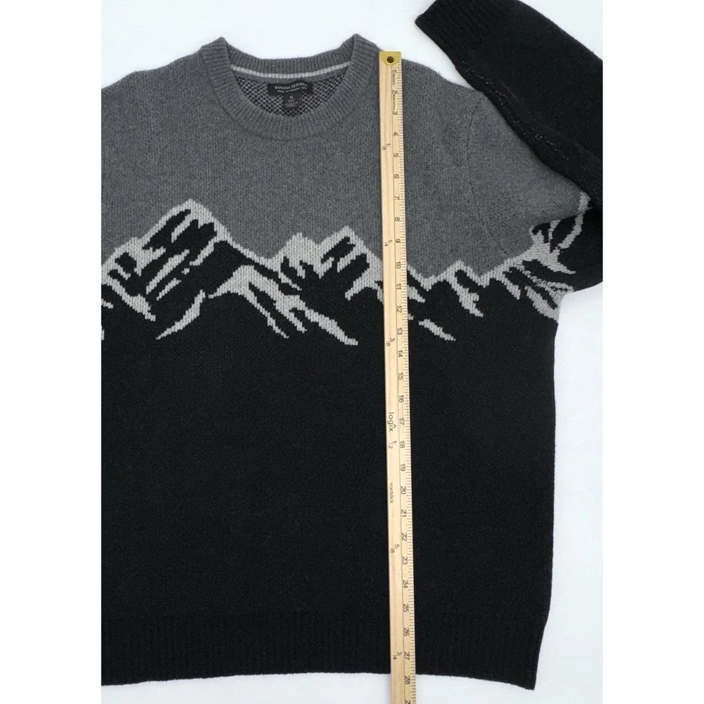 Banana Republic Italian Wool Ski Slope Crew‎ Black Gray Mountains Men XL Sweater